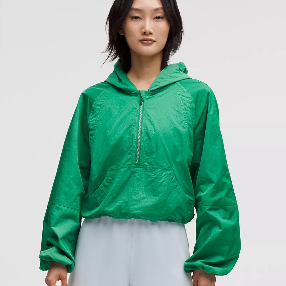 lululemon athletica Scuba Cropped Anorak Hooded Utility Jacket